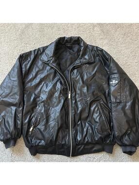 Mercedes-Benz Motorsport Edition Men’s size L Formula One Black Bomber Jacket